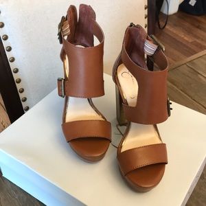 Brown jessica Simpson heeled sandals
